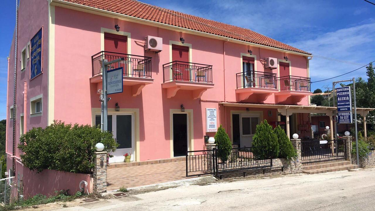 Alexia Ferentinou Apartment ฟิสคาร์โด ภายนอก รูปภาพ